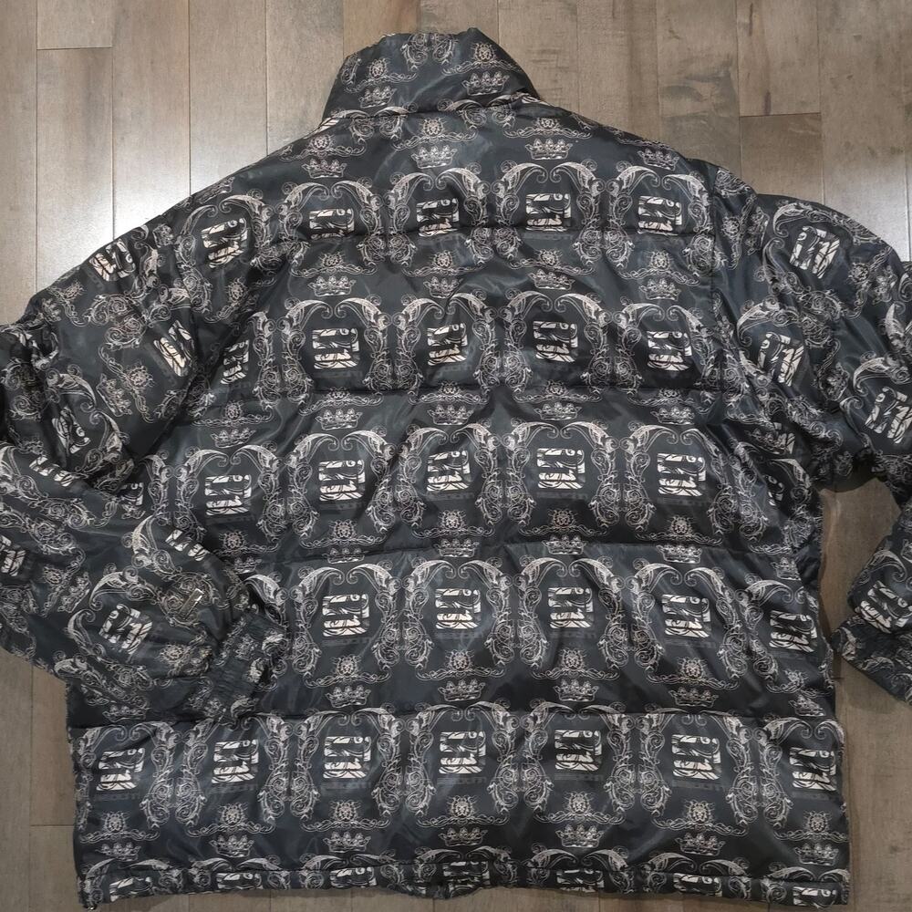 Sean John Puffer Jacket 2XL Black Full Zip Crown Crest Monogram Print Coat - Picture 14 of 15